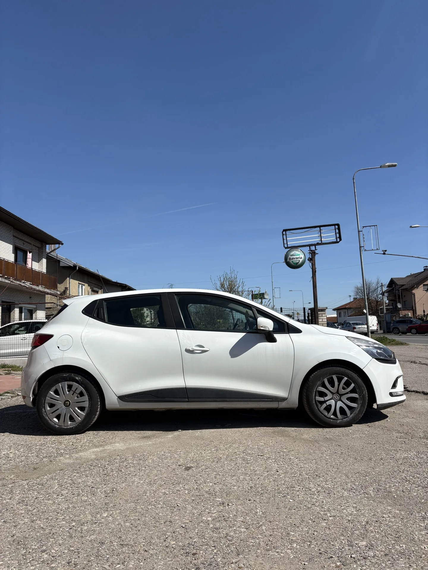 Renault Clio bočna 2