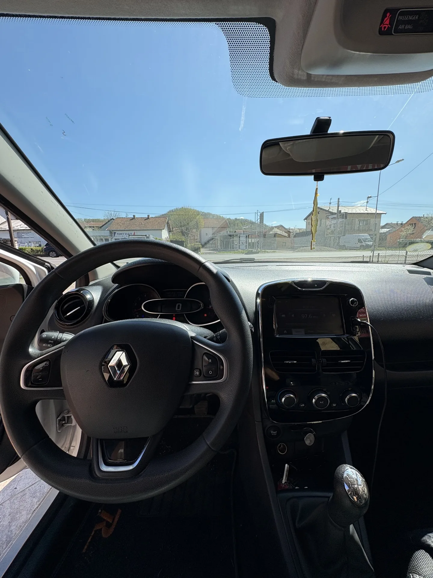 Renault Clio unutrašnjost