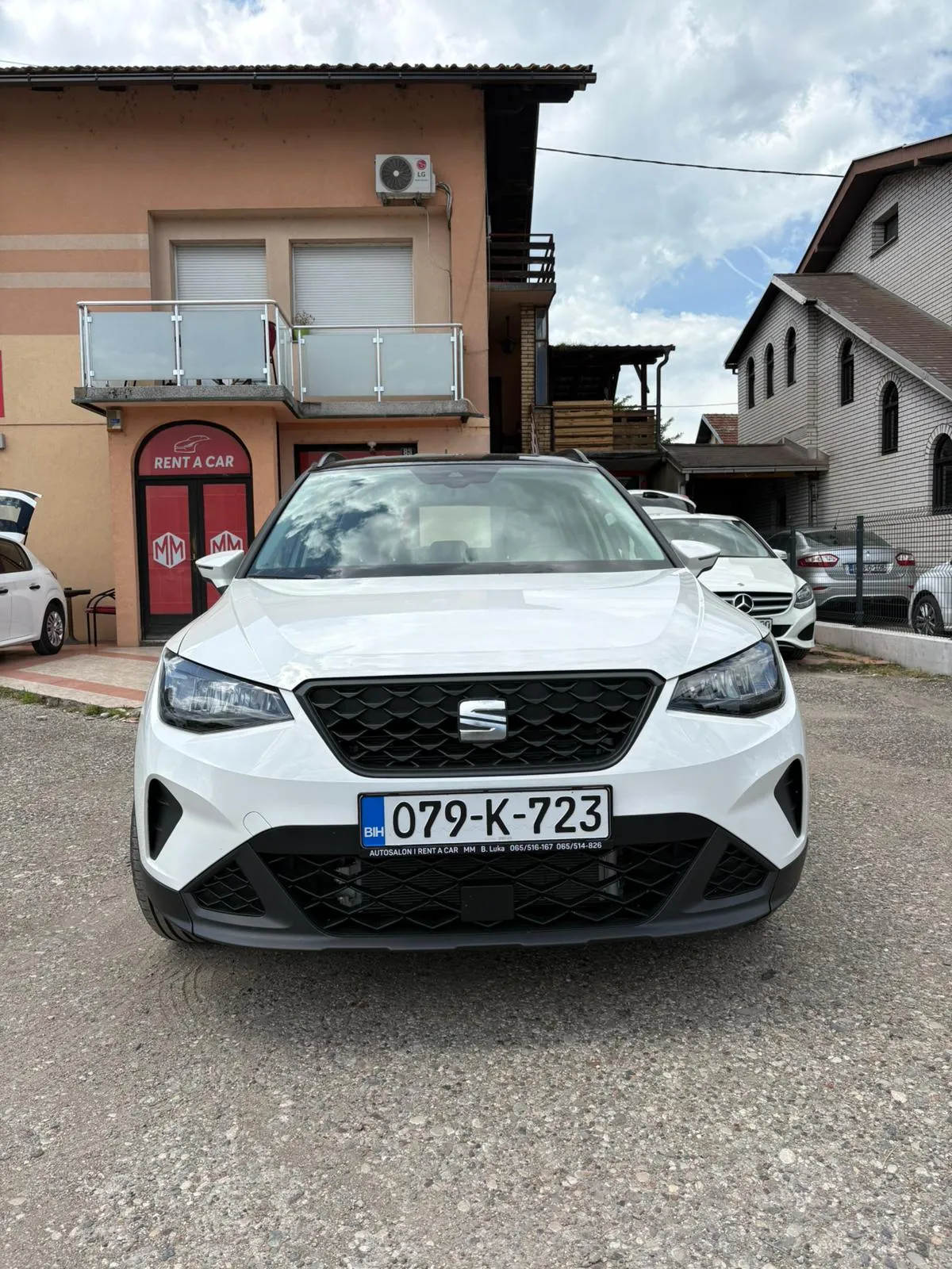 Seat Arona prednja