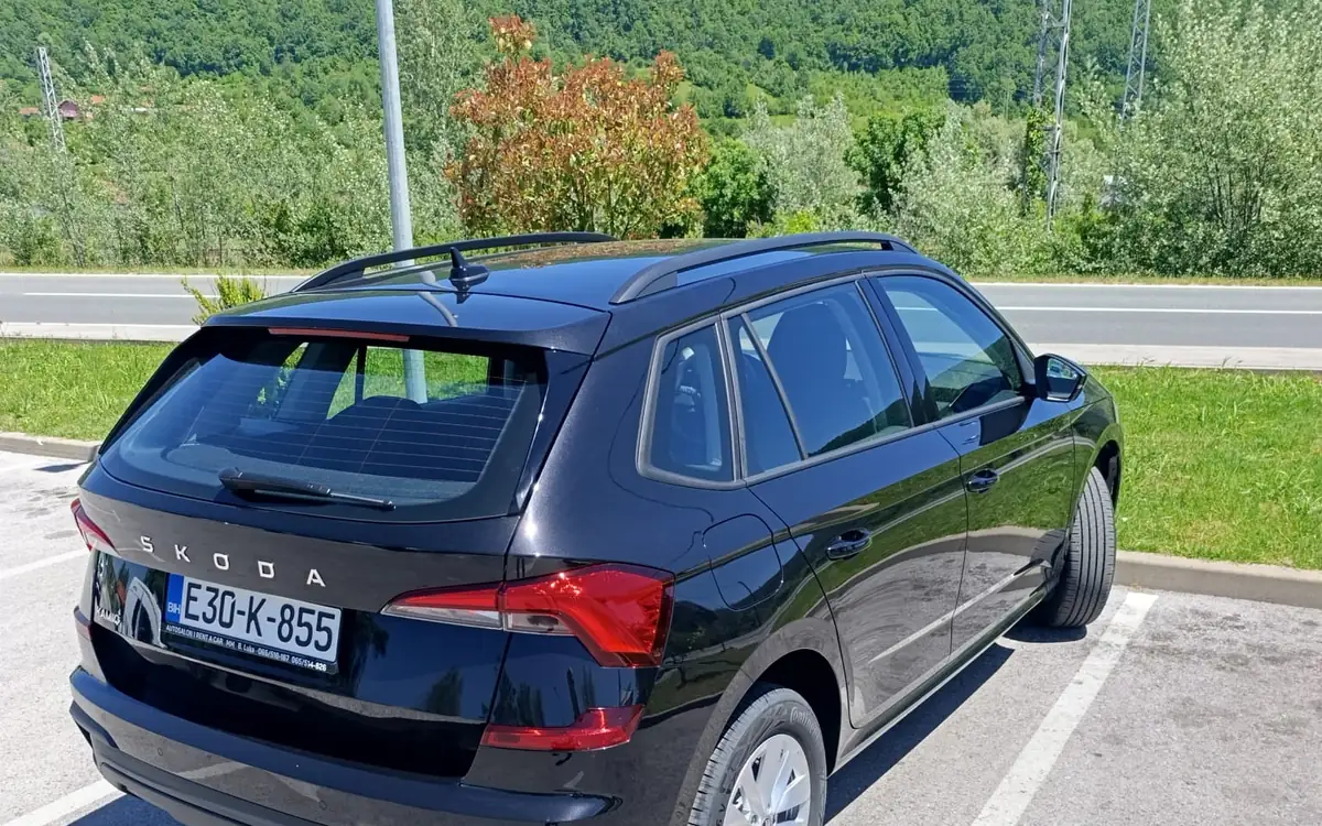 Škoda Kamiq bočna 2