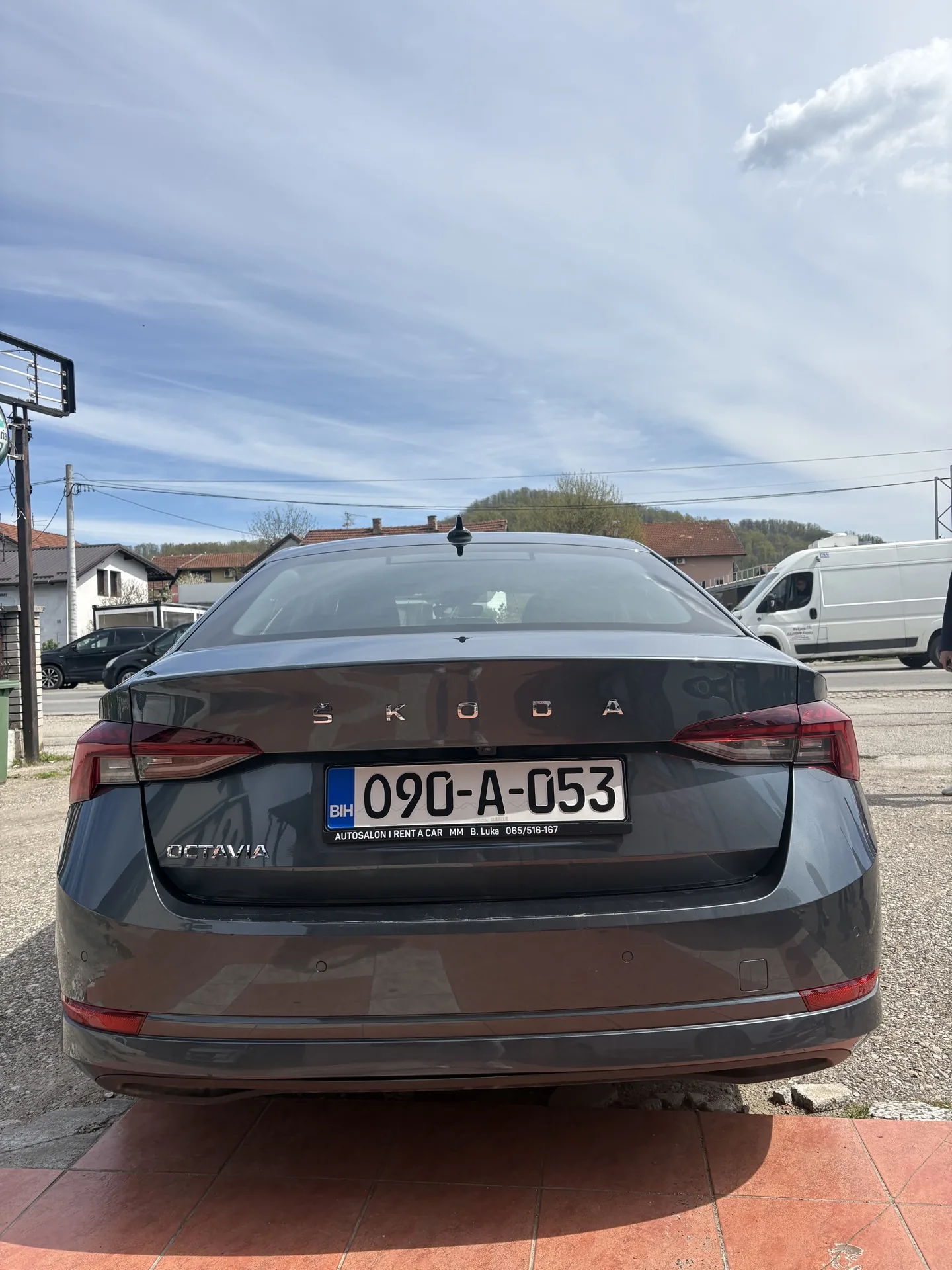 Skoda zadnja